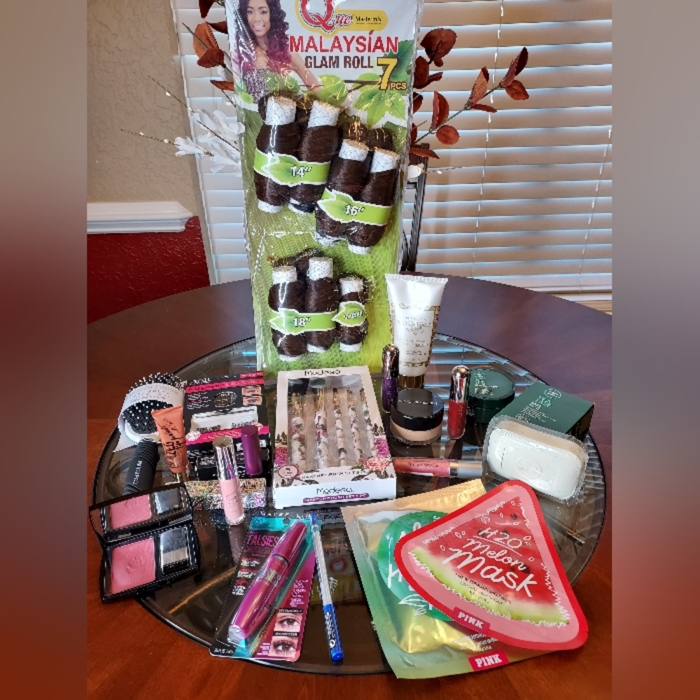 Makeup, Hair & Skincare Bundle